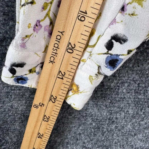 J. Jill Shirt  Women M White Floral Button Down Wildflower Peplum Tunic Cottage - Picture 6 of 10